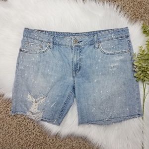 American Eagle Distressed Bleach Stain • 8